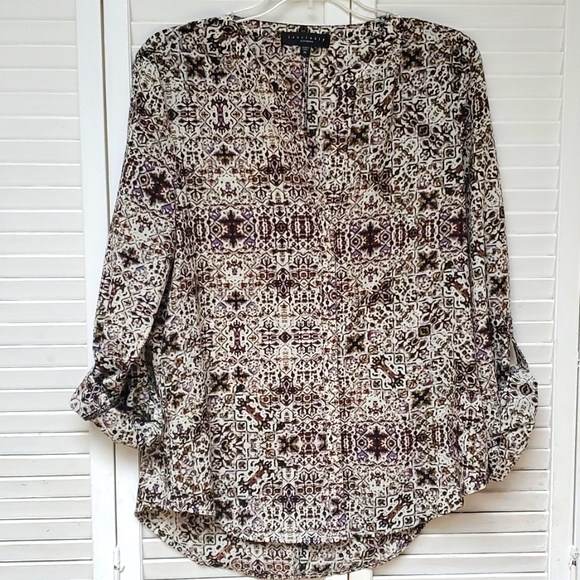 Sanctuary Size M Multi Color Print Button Down, Adjustable Roll - Up Sle… - Picture 7 of 7